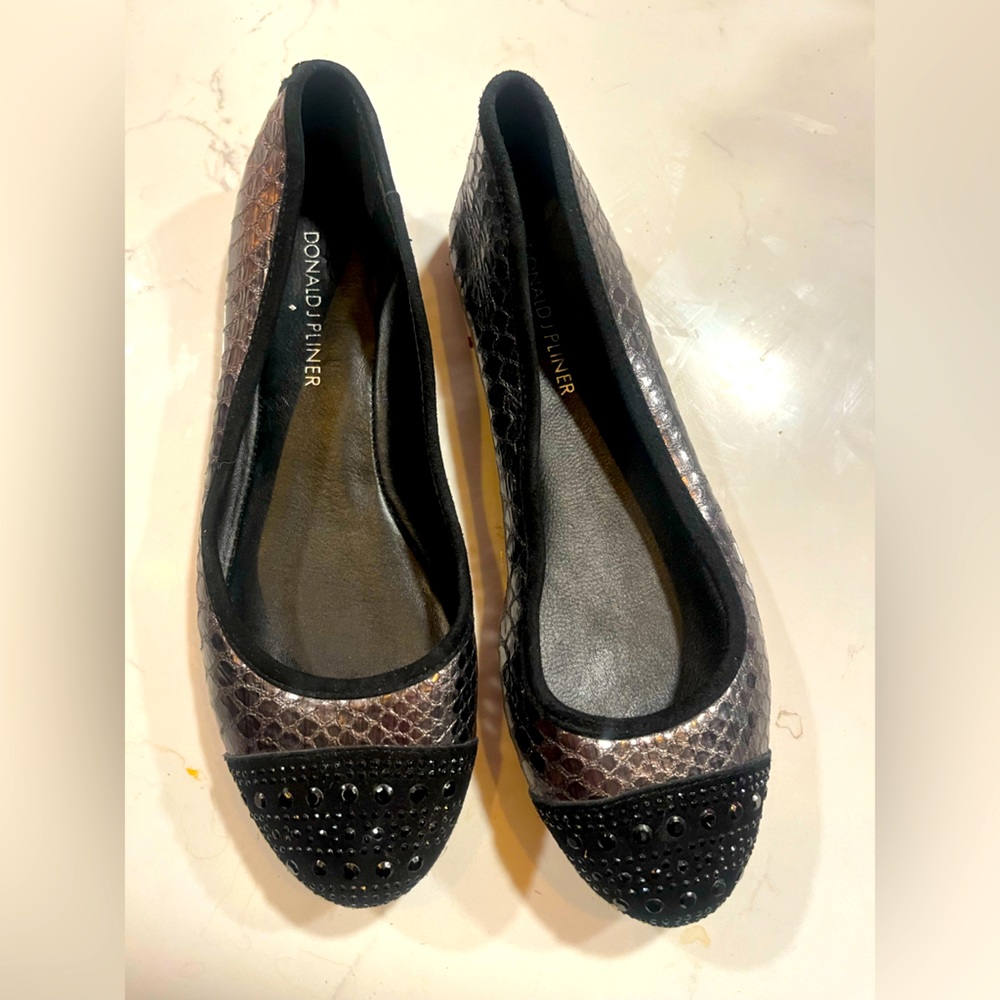 Pre-Owned Donald J Pliner Gray Size 6 Ballet Flats - Picture 1 of 6